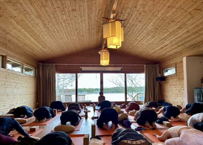 Yoga nel Dojon Idöborg